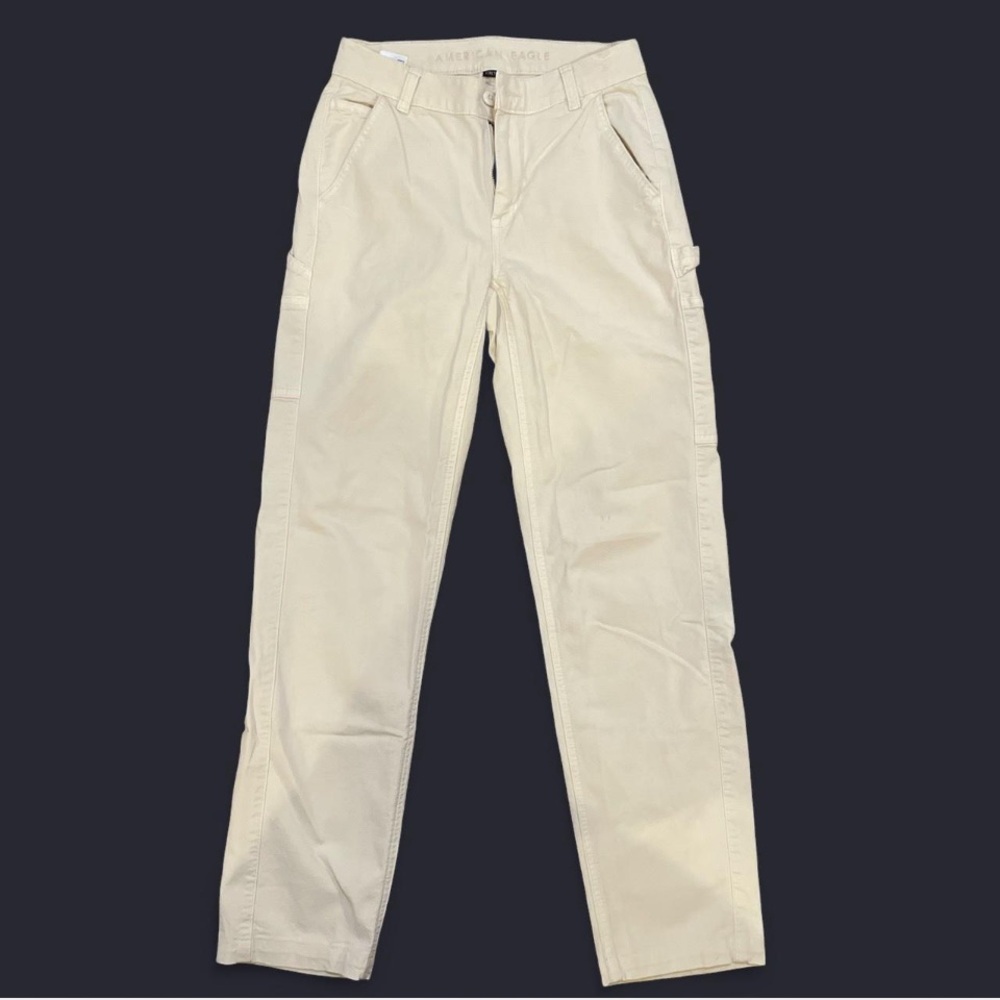 American Eagle Outfitters Light Tan/Cream Cargo Pants - straight leg size 00